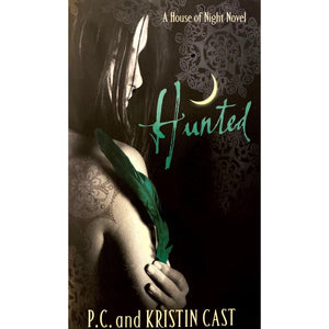 ISBN: 9781905654574 / 190565457X - Hunted: A House of Night by P.C. and Kristin Cast [2010]