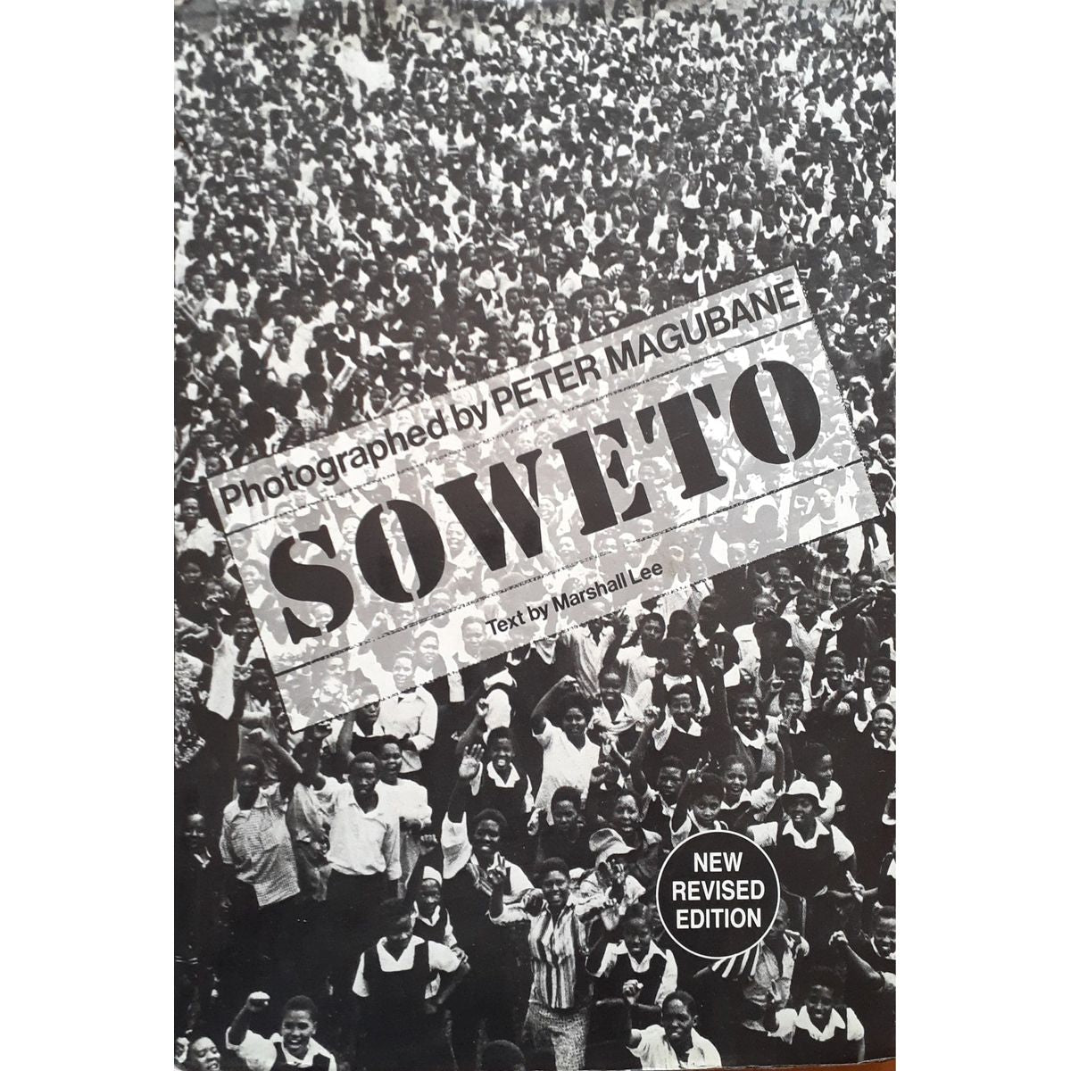 ISBN: 9780909238803 / 0909238804 - Soweto by Peter Magubane and Marshall Lee [1983]